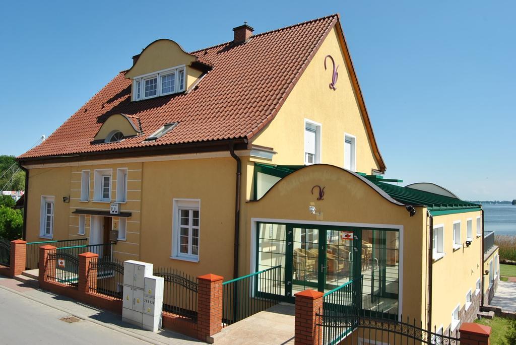 Villa Le Lux Mikołajki Esterno foto