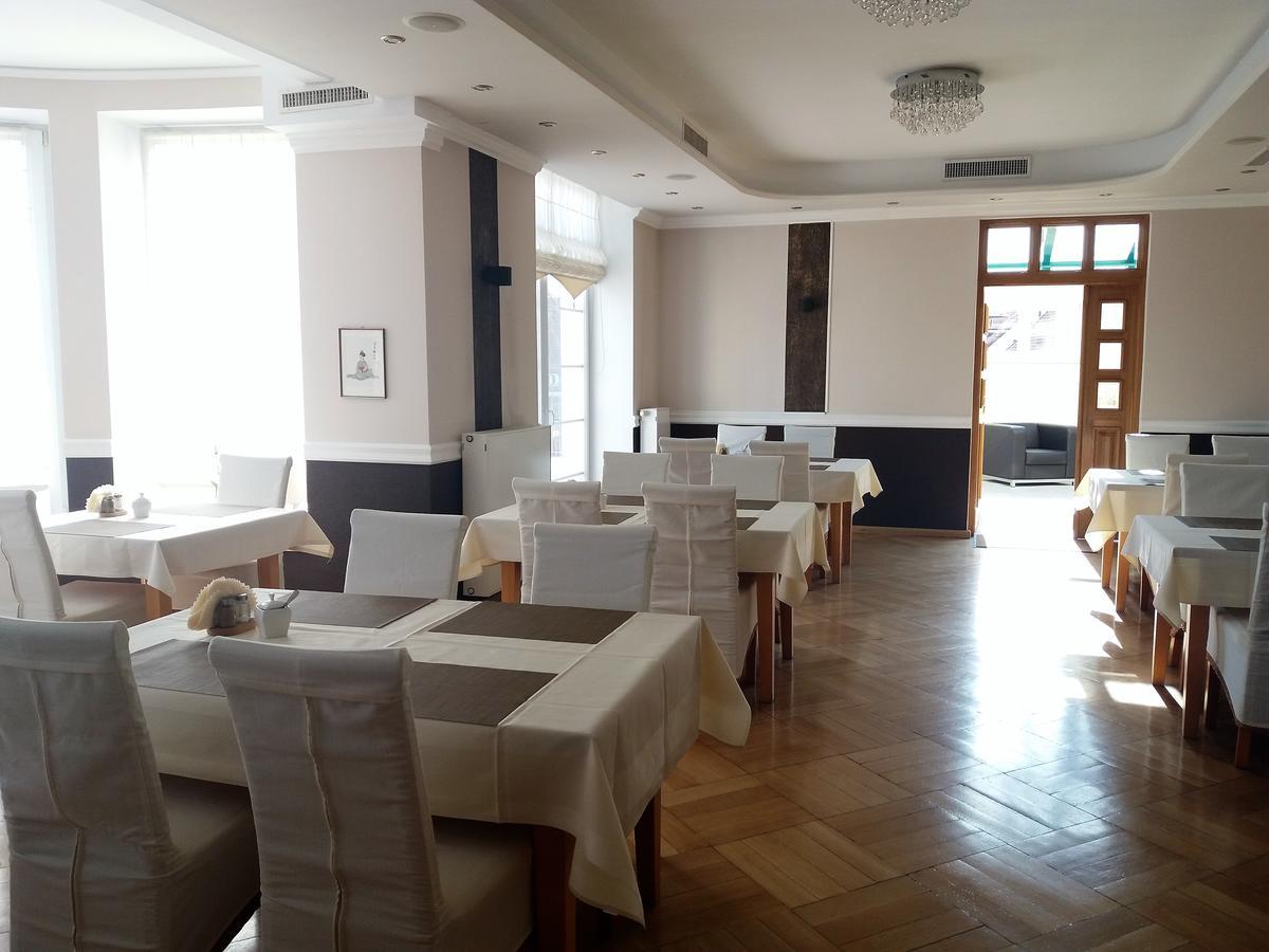 Villa Le Lux Mikołajki Esterno foto